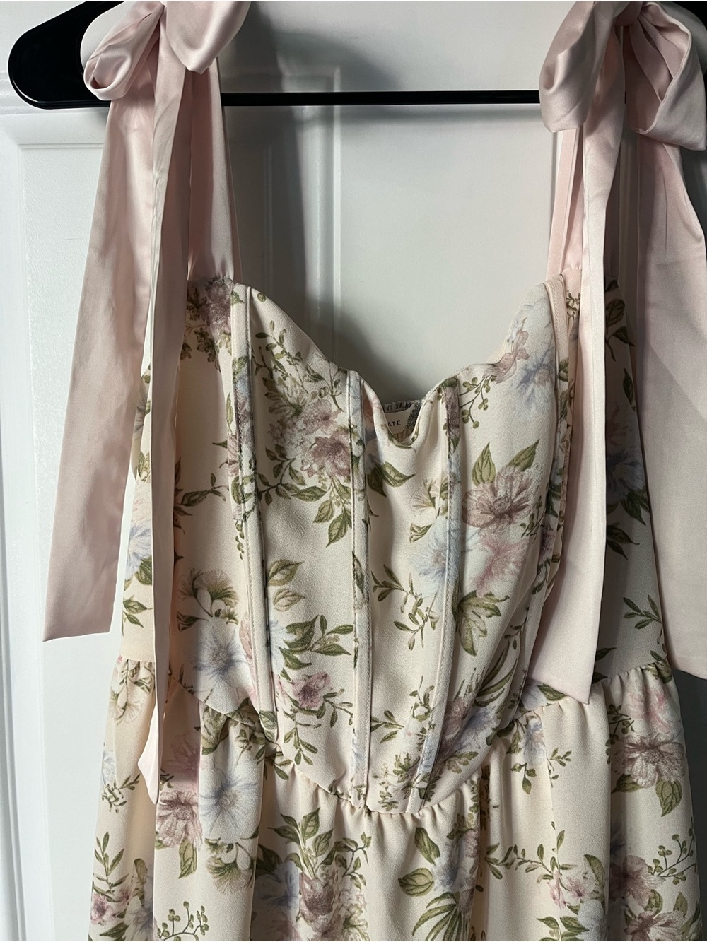 Altar’d State Bailey Floral Maxi Dress - Picture 5 of 8